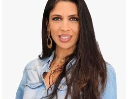 العميل Maya  Mahmoud