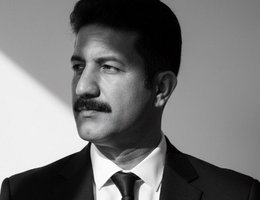 العميل Atif Latif Kayani