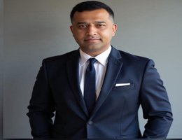 العميل Sherwin Mathew  Mathew 