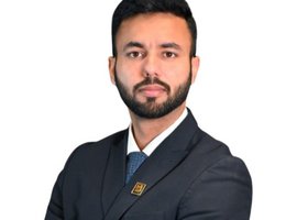 العميل Sawaiz Anayat