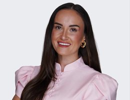 العميل Josie Joshua