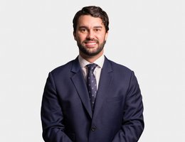 العميل Jack Milne