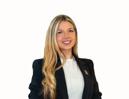 Agent Desirae George