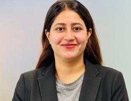 العميل Aastha Jassal