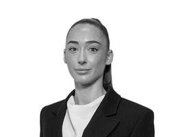 العميل Ellie Chambers