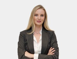 العميل Anastasia Onishko