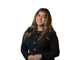 العميل Muneeka Younus