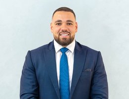 العميل Ryan  Morgan