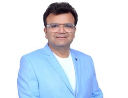 العميل Sushant Bates