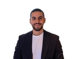 العميل Yazan Al Kayyali