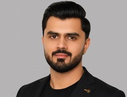 العميل Shavaiz Javaid Javaid Anwar 