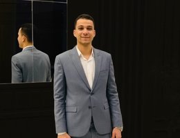 العميل Mahmoud  El Enany