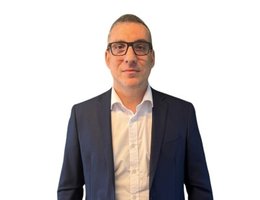 Agent Dobromir Nikolov