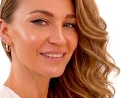 العميل Anna Litvinova