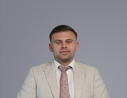 العميل Declan Younger