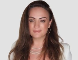 Agent Marcela Hooley