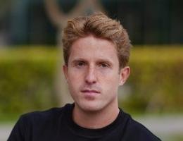 العميل Charlie Ridge