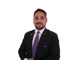 العميل Shozaib Ali  Baig