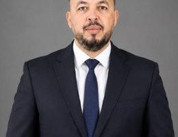 العميل Helmi Aoun