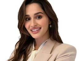 العميل Hana Elounais