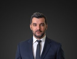 العميل Iulian Paunescu