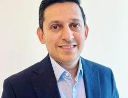 العميل Ashish Kothari