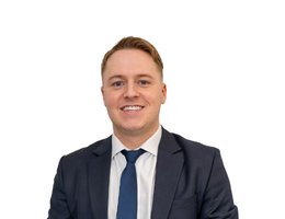 العميل Daniel North