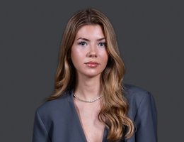 العميل Olivia Bereghici