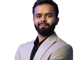 العميل Mayur Kumar