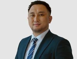 العميل Alisher  Tolubaev