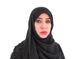 العميل Elmira Radjabova