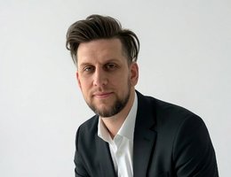 Agent Artem Khripunkov