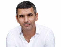العميل Vladyslav  Mieshkov