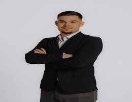 العميل Robert Alexandru Ana