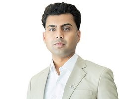 العميل Umair  Masood