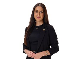 Agent Veronika Aslami