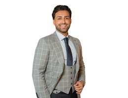العميل Ziad Khan