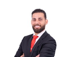 العميل Raad Azzam