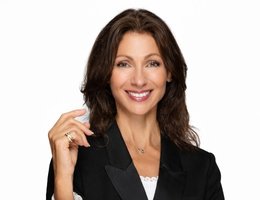 Agent Sabrina Hadeed