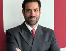 Agent Luca Vallelonga