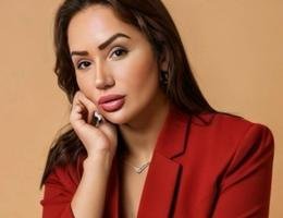 العميل Polina Yatsenko