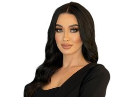 العميل Sally Khouly