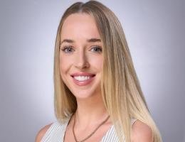 العميل Roksolana Tichkivska