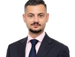 العميل Bujar Ferizi