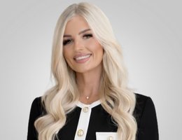 العميل Joanne Jones