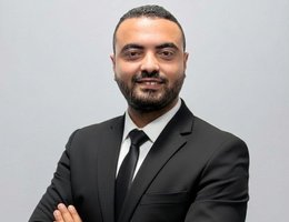 العميل Hussien Ayman