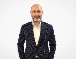 العميل Puner Singh