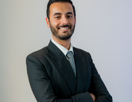 العميل Pavas Dhawan