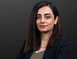 العميل Mina Daryanavard