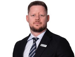العميل Bradley Moolman